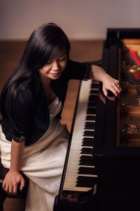 Concertpianist Ha-Young Sul